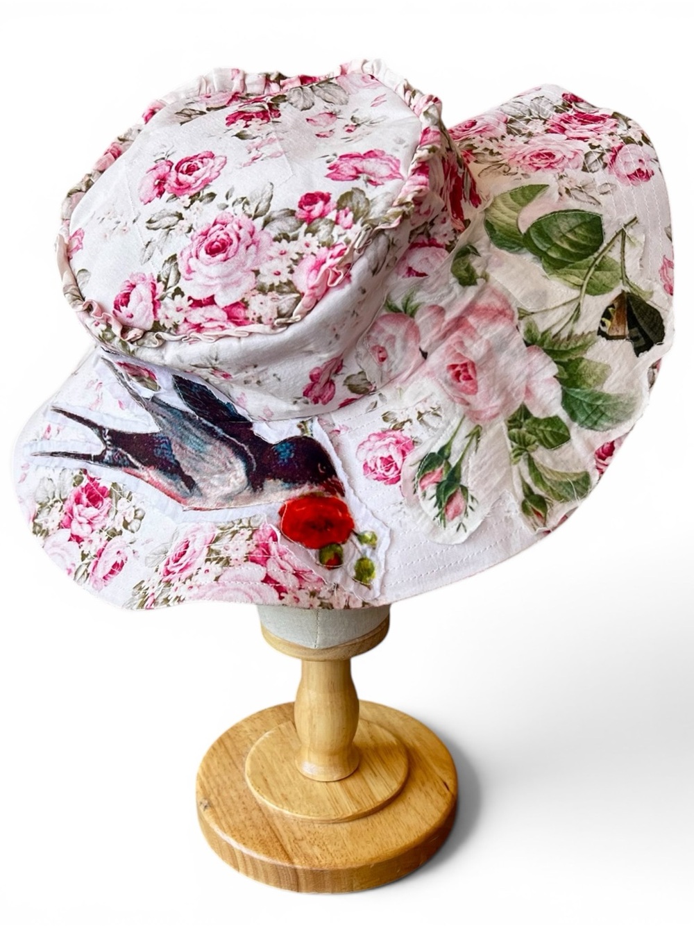 Boho Magnolia Floral Wide-Brim Sun Hat with Bird Motif - Pink Roses
